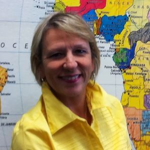 Meet your Posher, Linda